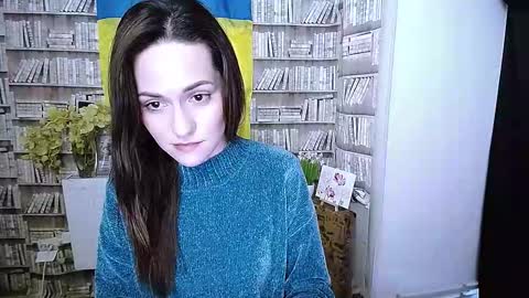 Lina online show from 11-26-25, 11:11