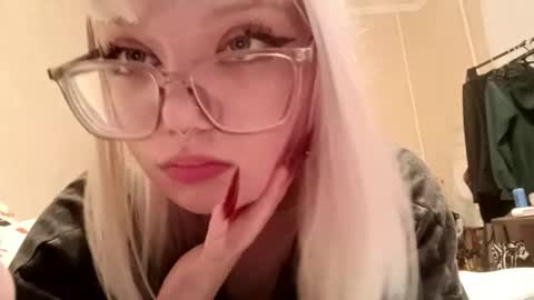 lina_sun1 online show from 05-31-26, 06:09