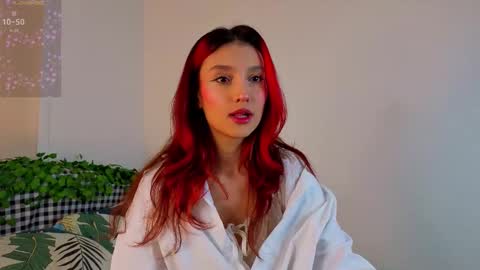 Lina online show from 03-18-26, 06:33