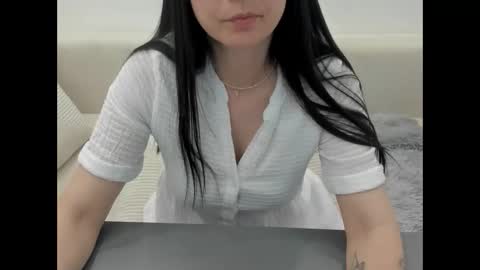 Snapshot of linabay2 chatting on 05-25-26, 06:30 linabay2 online show from 05-25-26, 06:30
