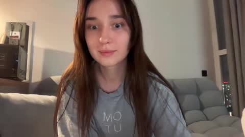 Lina online show from 09-25-25, 05:38