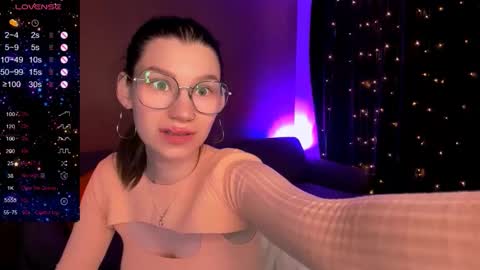 Lina online show from 03-23-26, 08:18