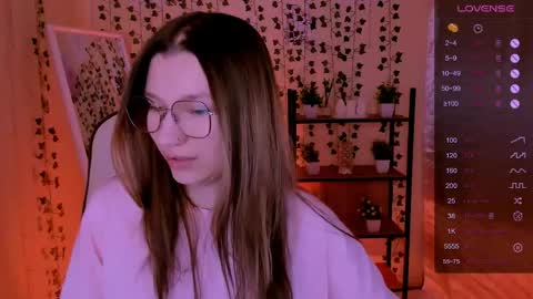 Lina online show from 04-16-26, 06:14