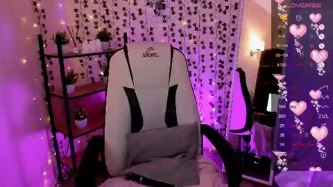 Snapshot of linablossom chatting on 07-20-26, 10:39 Lina online show from 07-20-26, 10:39