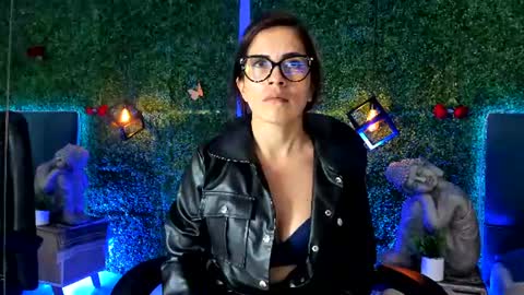 Lina  online show from 07-02-26, 11:27