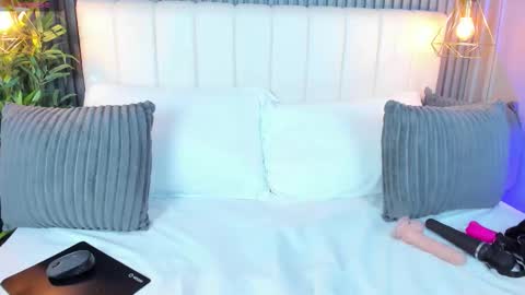 Snapshot of linaglam chatting on 11-08-25, 05:56 LinaGlam online show from 11-08-25, 05:56