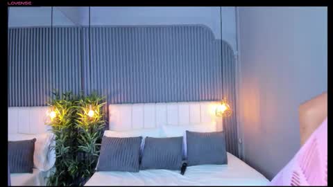 Snapshot of linaglam chatting on 11-11-25, 05:02 LinaGlam online show from 11-11-25, 05:02