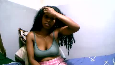 linah1123 online show from 02-19-26, 11:01