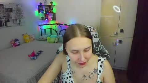 Snapshot of linatruly chatting on 04-22-26, 09:16 Lina online show from 04-22-26, 09:16
