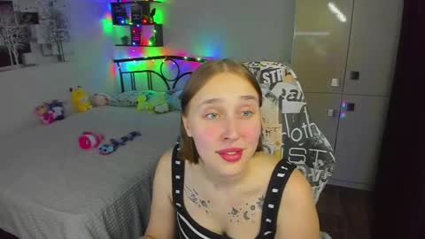 Snapshot of linatruly chatting on 06-01-26, 09:16 Lina online show from 06-01-26, 09:16