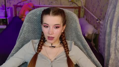 Luna online show from 03-27-26, 07:02