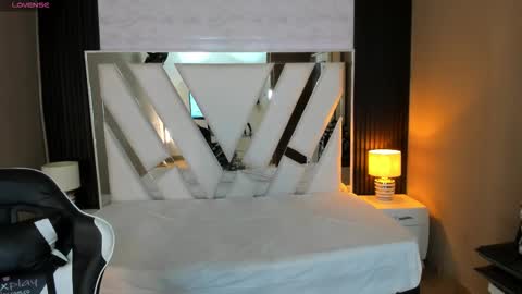  Linda  online show from 01-06-26, 06:33