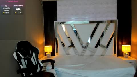  Linda  online show from 03-14-26, 06:24