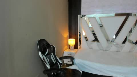  Linda  online show from 04-20-26, 06:09