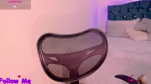 Alana online show from 01-12-25, 03:39