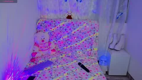 Linda online show from 04-17-26, 05:10