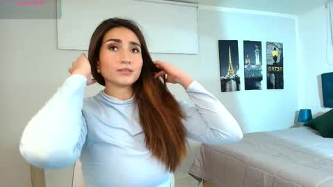 Maria Paula online show from 05-18-26, 12:11