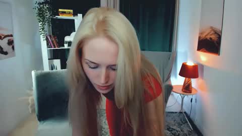 Linda online show from 09-27-25, 09:09