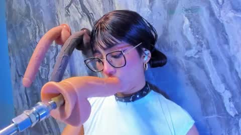 linda_sofi__ online show from 06-07-26, 09:18