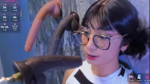Snapshot of linda_sofi__ chatting on 07-21-26, 10:45 linda_sofi__ online show from 07-21-26, 10:45