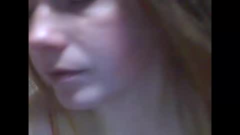 Snapshot of lindaahskys chatting on 10-31-25, 09:05 LindaAhSkys online show from 10-31-25, 09:05