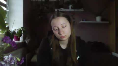 LindaAmore online show from 09-30-25, 06:18