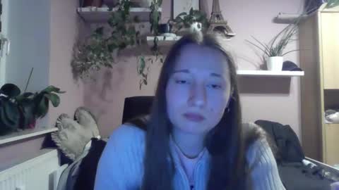 LindaAmore online show from 10-14-25, 08:20