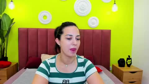 Linda online show from 06-01-26, 01:18