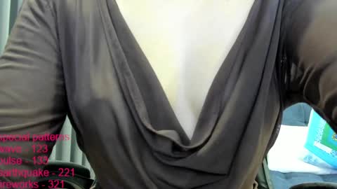 lindamei online show from 10-12-25, 12:26