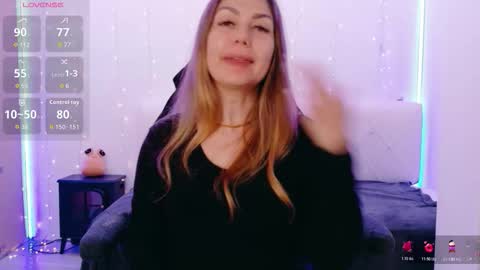 Linda  --  online show from 03-23-26, 04:44