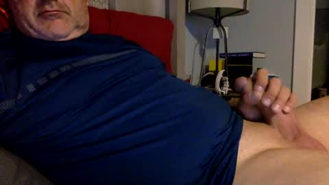 Snapshot of lindin89 chatting on 07-16-26, 04:29 lindin89 online show from 07-16-26, 04:29