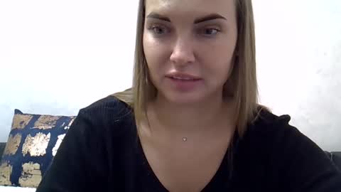 Anna online show from 03-04-25, 02:42