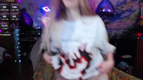 Lin online show from 02-14-25, 06:19