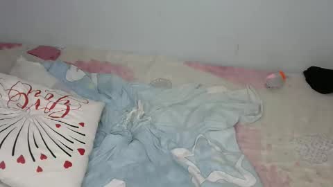 Linniecarol online show from 11-03-25, 10:42