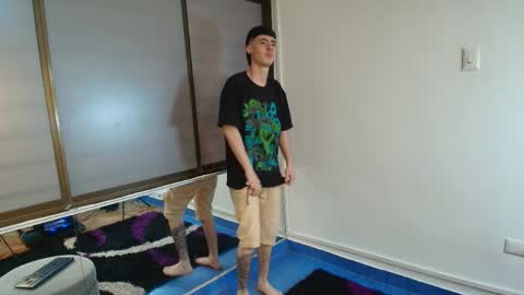 Lio online show from 04-03-26, 02:53