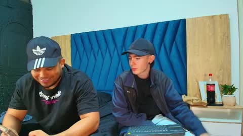 Lio online show from 04-08-26, 07:41