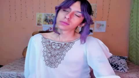 Lio Rouse online show from 04-04-26, 02:43