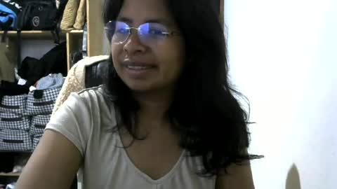 Snapshot of liora_selene chatting on 07-26-26, 04:09 liora online show from 07-26-26, 04:09