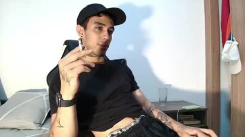 Lior Vante online show from 06-15-26, 01:08