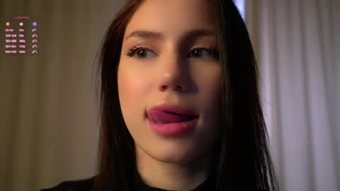 Snapshot of lipswithsmileonthem chatting on 05-24-26, 01:10 Amelia online show from 05-24-26, 01:10