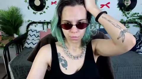 Snapshot of lirabelles chatting on 07-20-26, 03:21 hello Ill be waiting for you during these hours tue 10am-5pm wed 3am-5pm thu 3am-5pm fri 3am-10am sat 10am-5pm sun 3am-1GMT online show from 07-20-26, 03:21