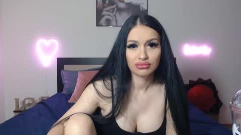 Snapshot of lisa104739 chatting on 01-14-25, 08:59 Lisa online show from 01-14-25, 08:59