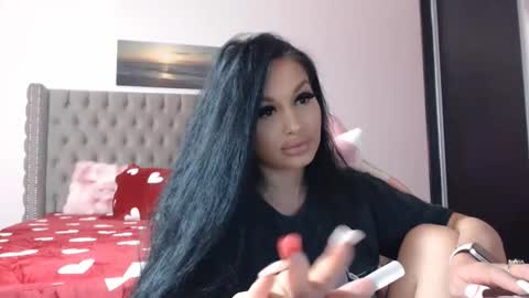 Snapshot of lisa104739 chatting on 12-22-25, 08:39 Lisa online show from 12-22-25, 08:39