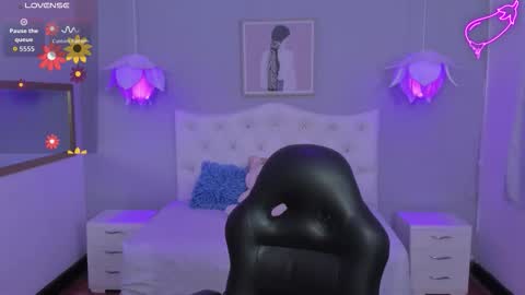 Lisa online show from 11-04-25, 06:29