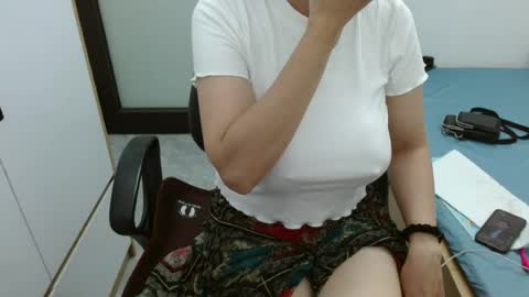Snapshot of lisa_1011 chatting on 07-11-26, 09:56 lisa_1011 online show from 07-11-26, 09:56