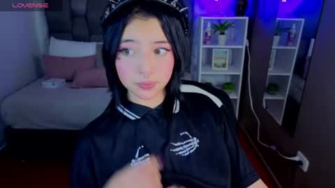 Snapshot of lisa_dolly_nyx chatting on 06-28-26, 05:24 lisa dolly nyx online show from 06-28-26, 05:24