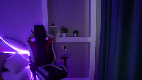 lisa_elfy online show from 02-11-26, 01:27