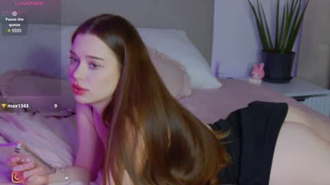 lisa_moons online show from 01-25-25, 07:28