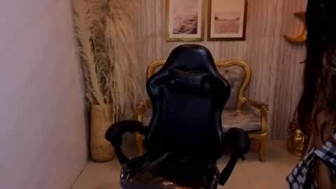 Snapshot of lisa_s1 chatting on 07-14-26, 08:58 Liz online show from 07-14-26, 08:58