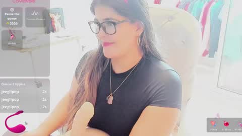 Lisa online show from 12-19-24, 03:08